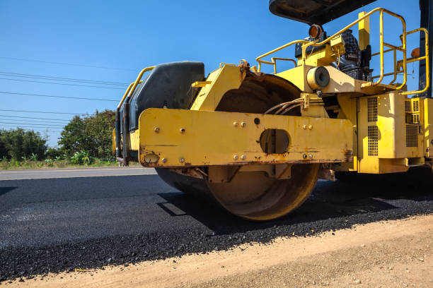 Best Commercial Driveway Pavers  in La Cygne, KS